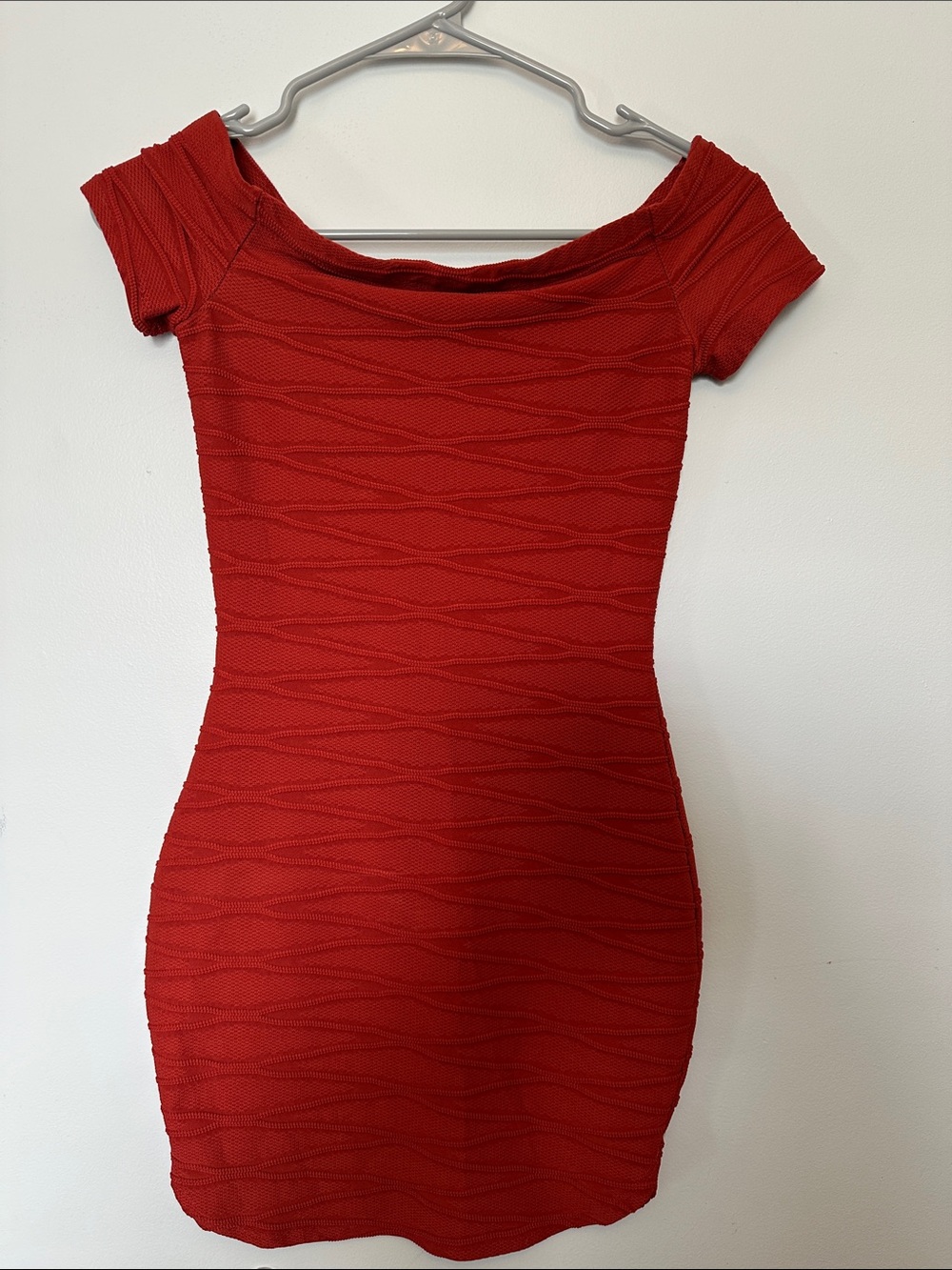 Windsor Red Off-Shoulder Ribbed Mini Dress